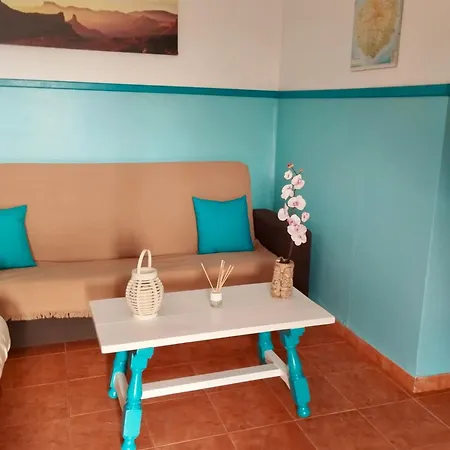 Apartaments Buen Leon Apartment *