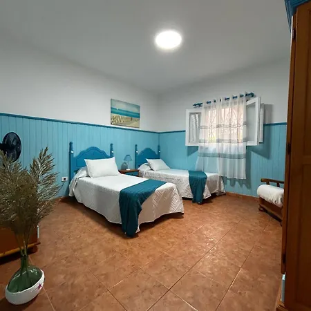 Apartaments Buen Leon * Playa de Tasarte